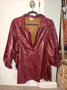 ODDY Burgundy Trim Brown Top
